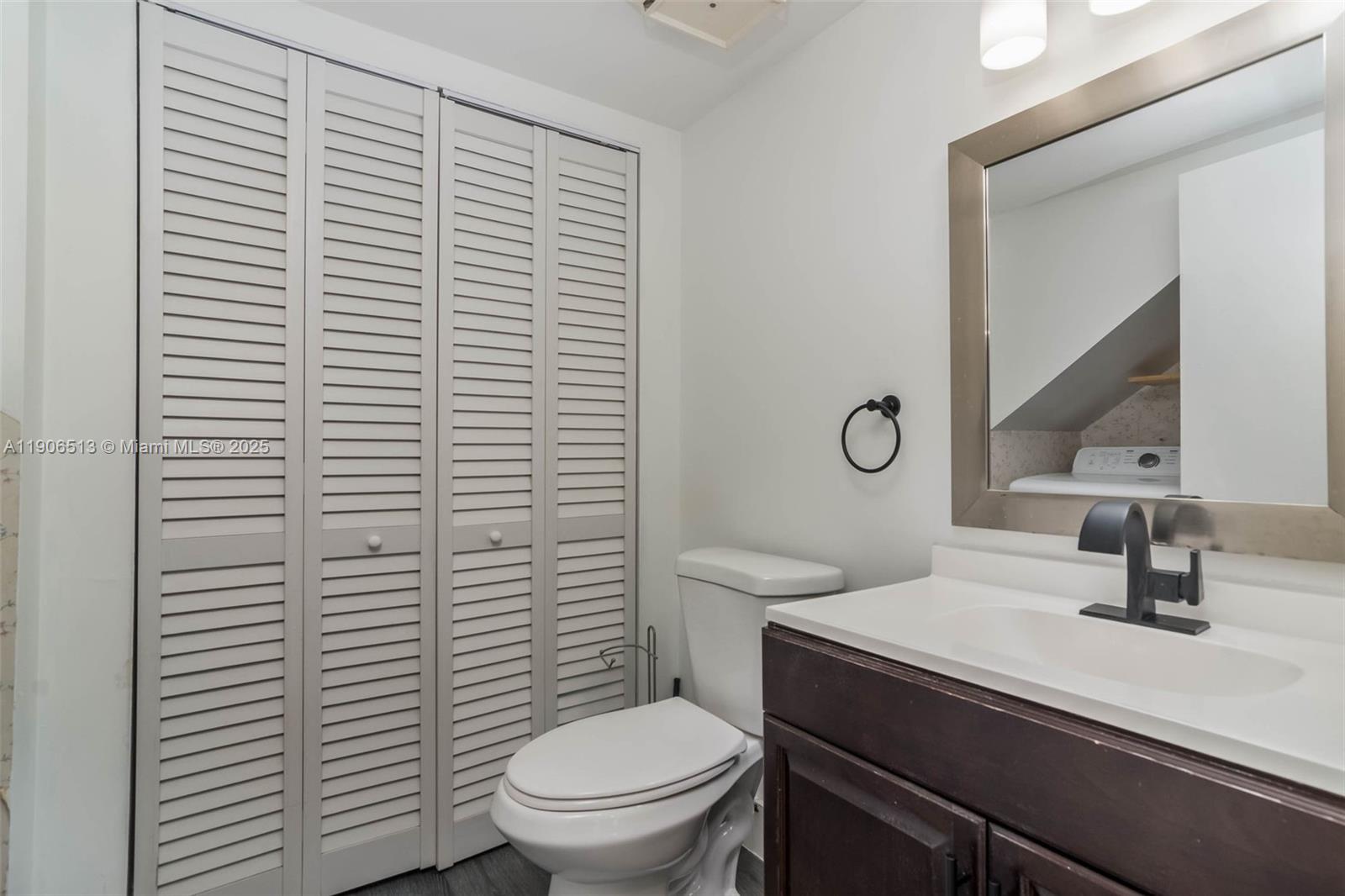 CAMELOT ONE CONDO - Residential Lease