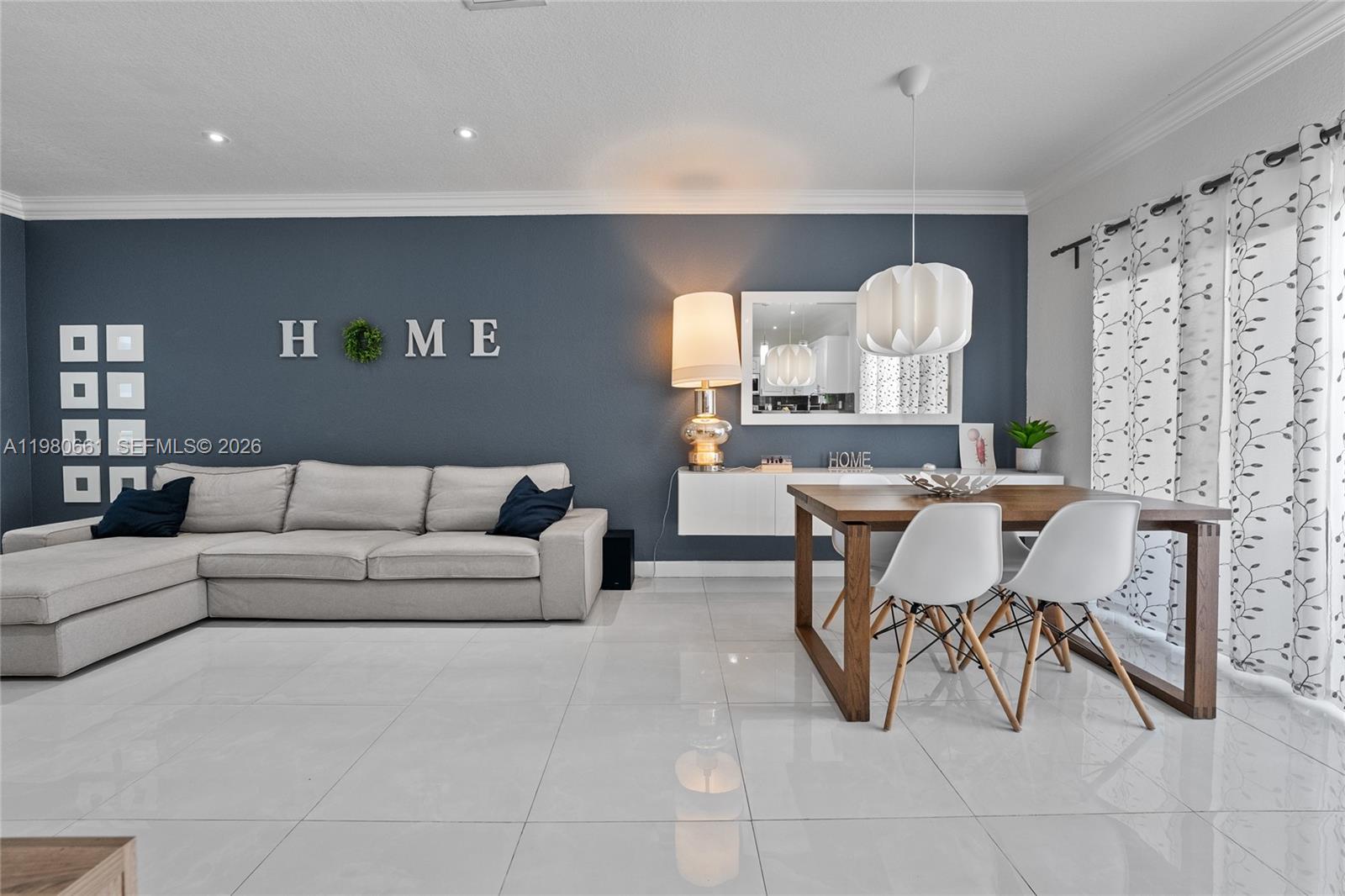 SANTA BARBARA - Residential