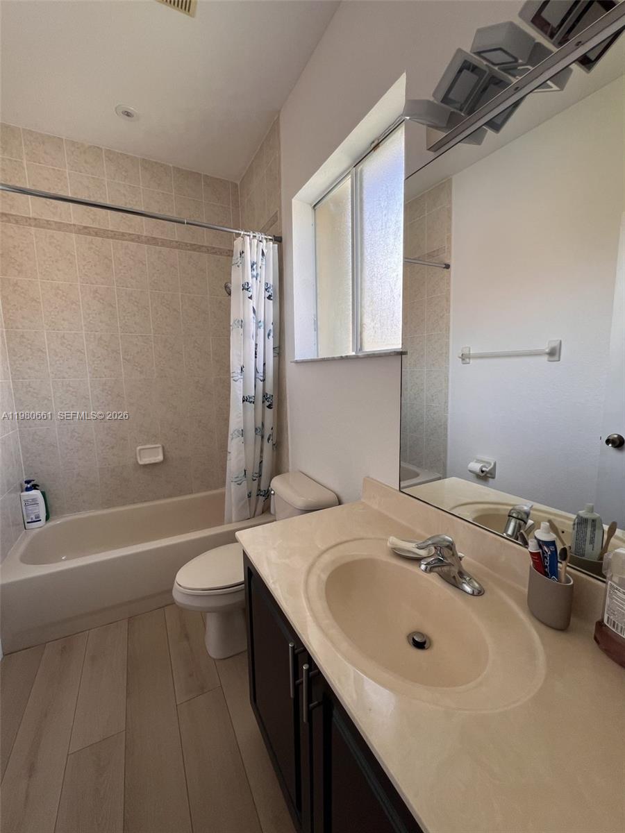 SANTA BARBARA - Residential