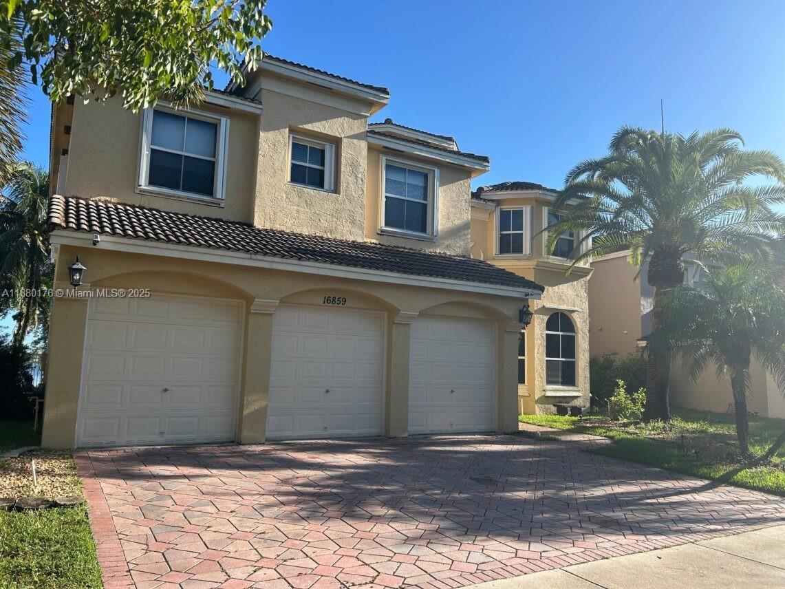 LIDO ISLES - Residential