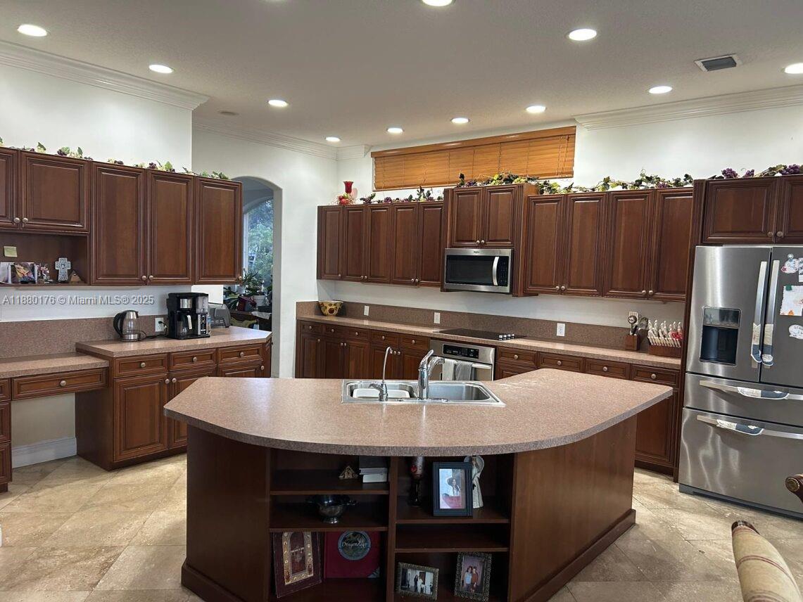 LIDO ISLES - Residential