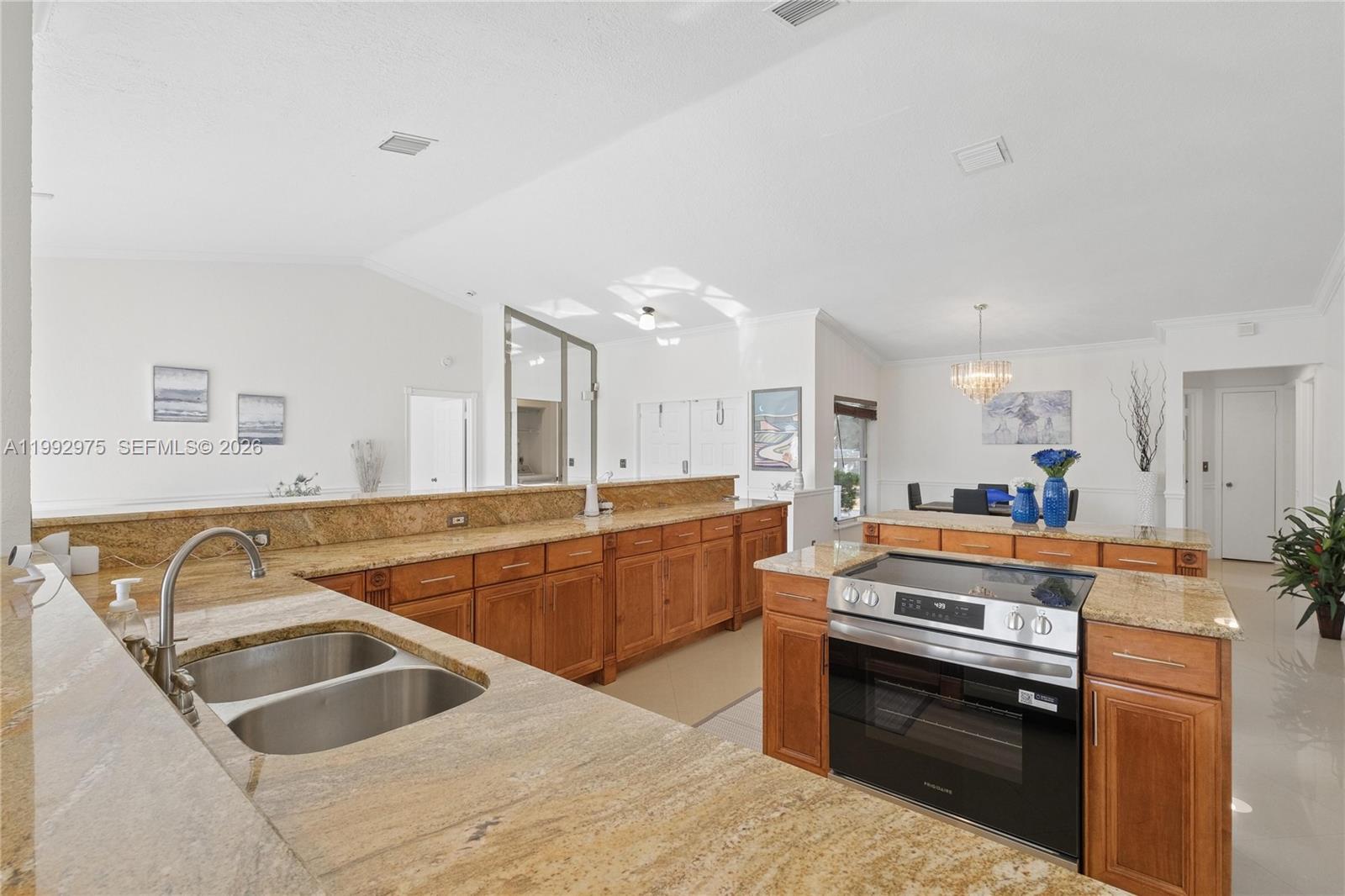 PROSPER POINTE - Residential