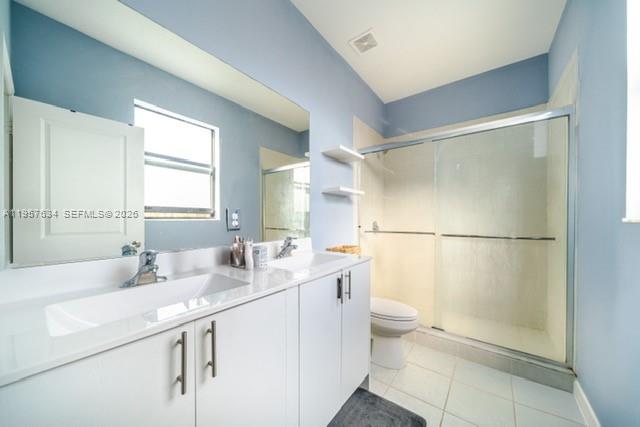 VISTA LAGO - Residential