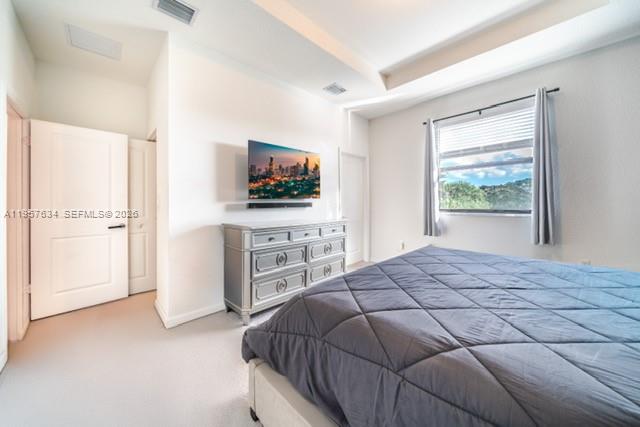 VISTA LAGO - Residential