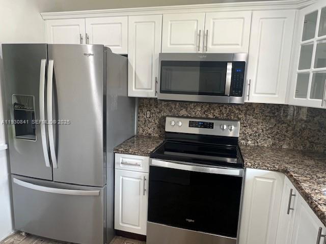 LAGO GRANDE ONE CONDO - Residential