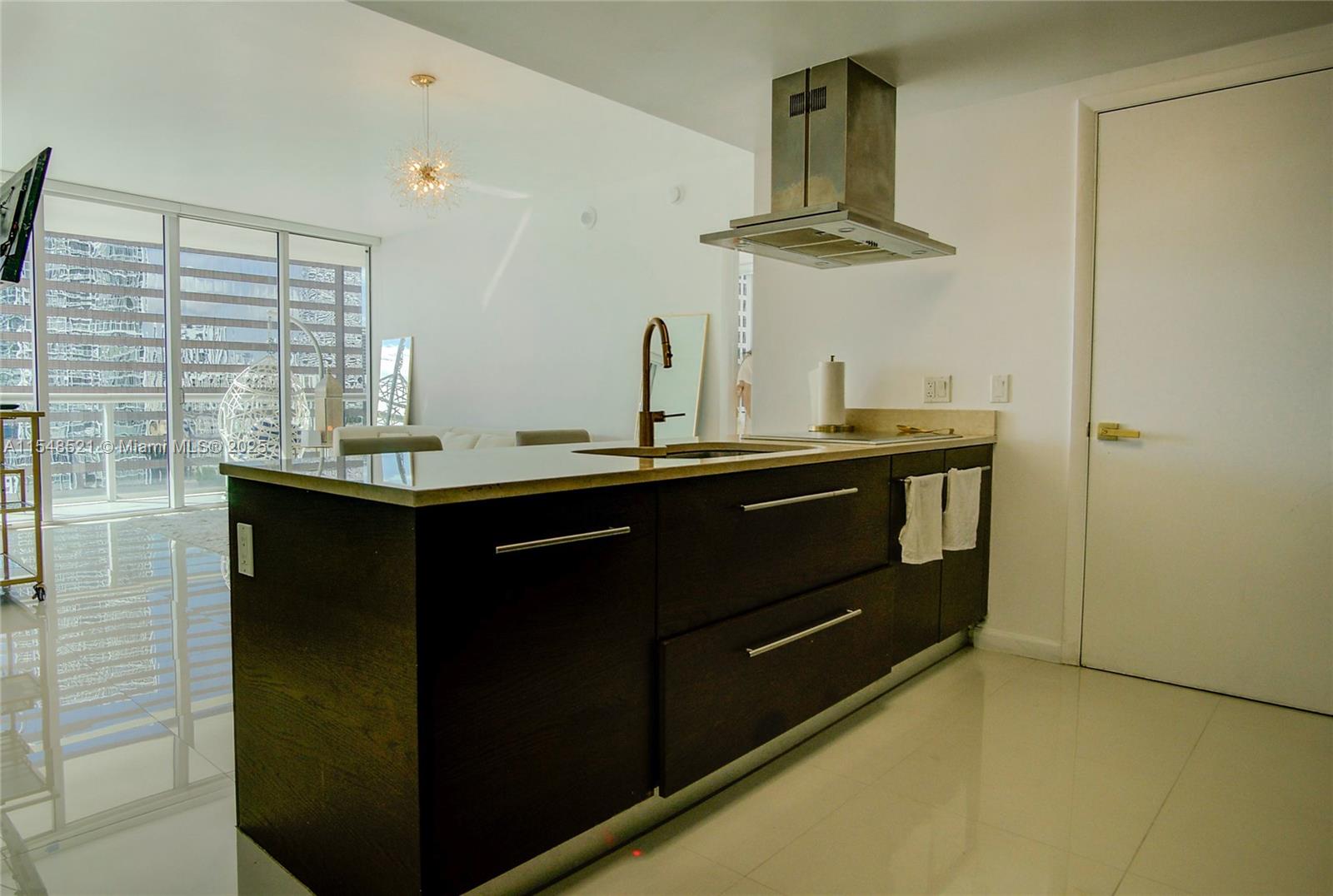 ICON BRICKELL NO TWO - Residential