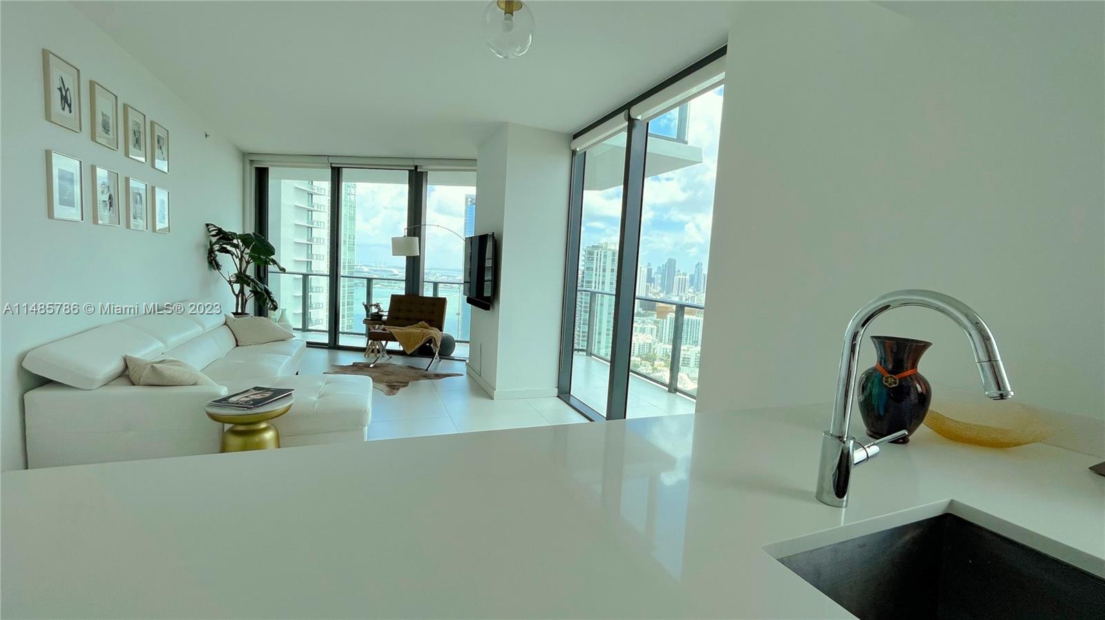 Paraiso Bay View - Residential Lease