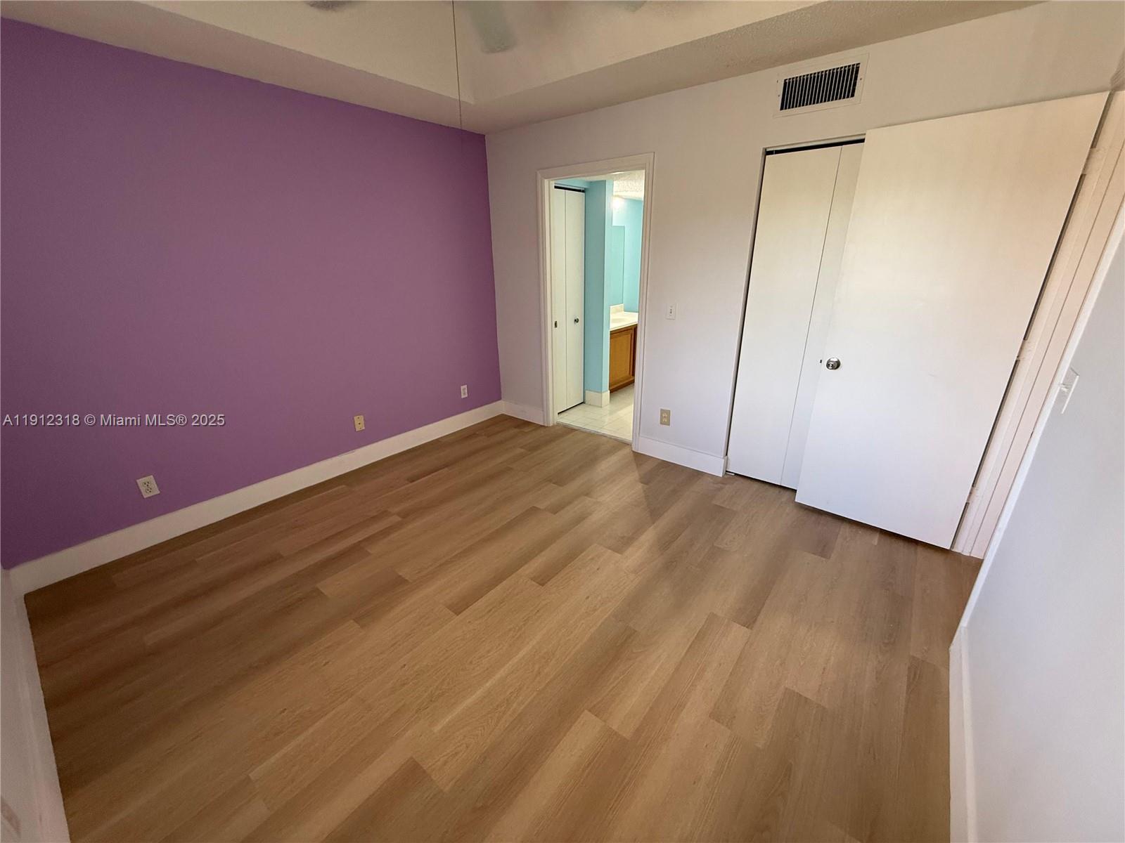 NOB HILL LANDINGS CONDOMI - Residential Lease