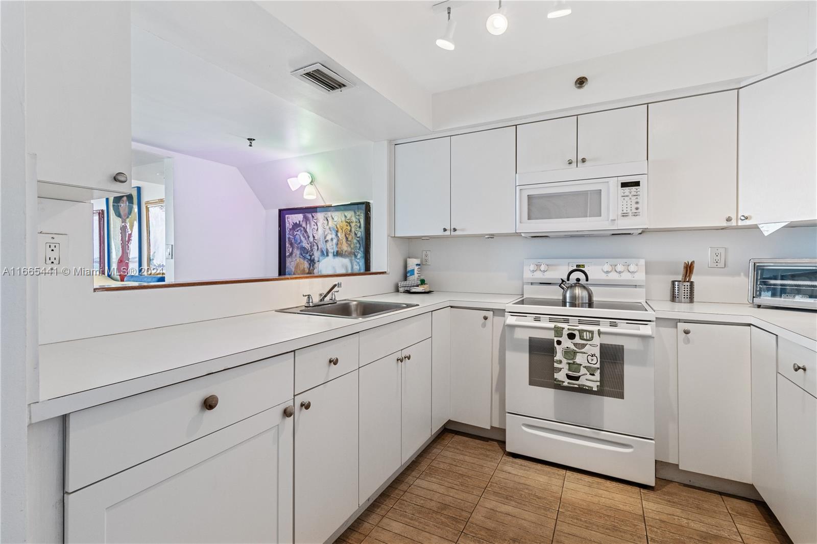 CASTLE BEACH CLUB CONDO - Residential