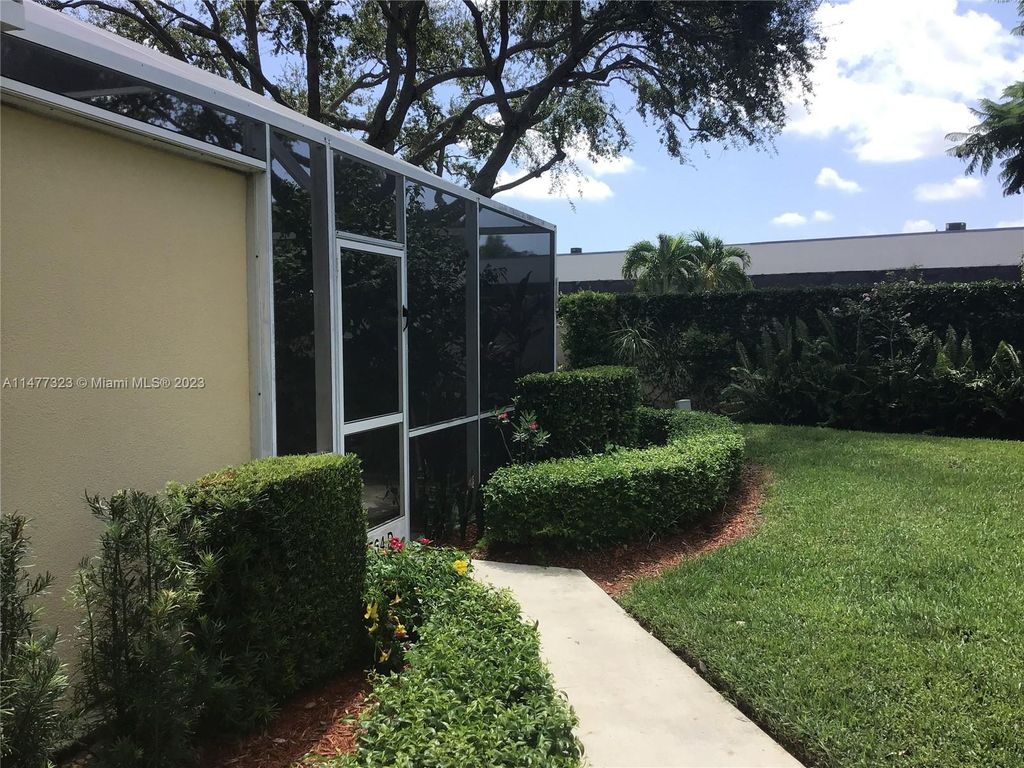Photo of 3564 Wildwood Forest Ct #D, Palm Beach Gardens, FL 33403 (MLS # A11477323)