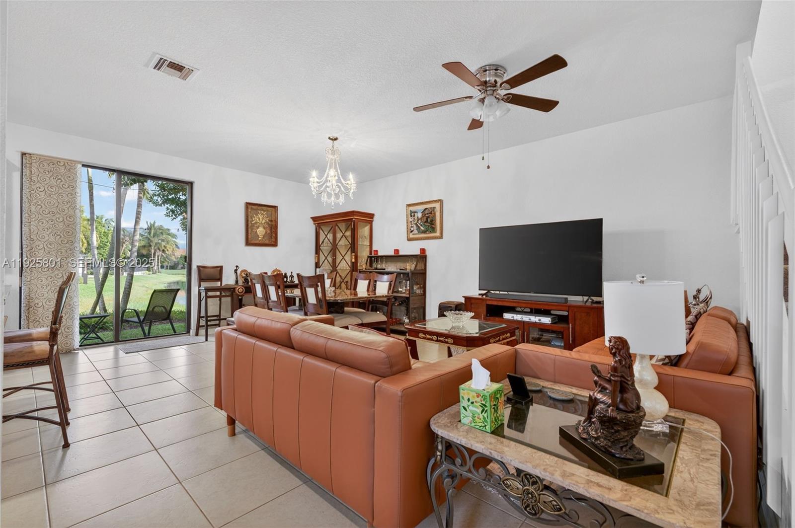 SIMONTON COURT - Residential