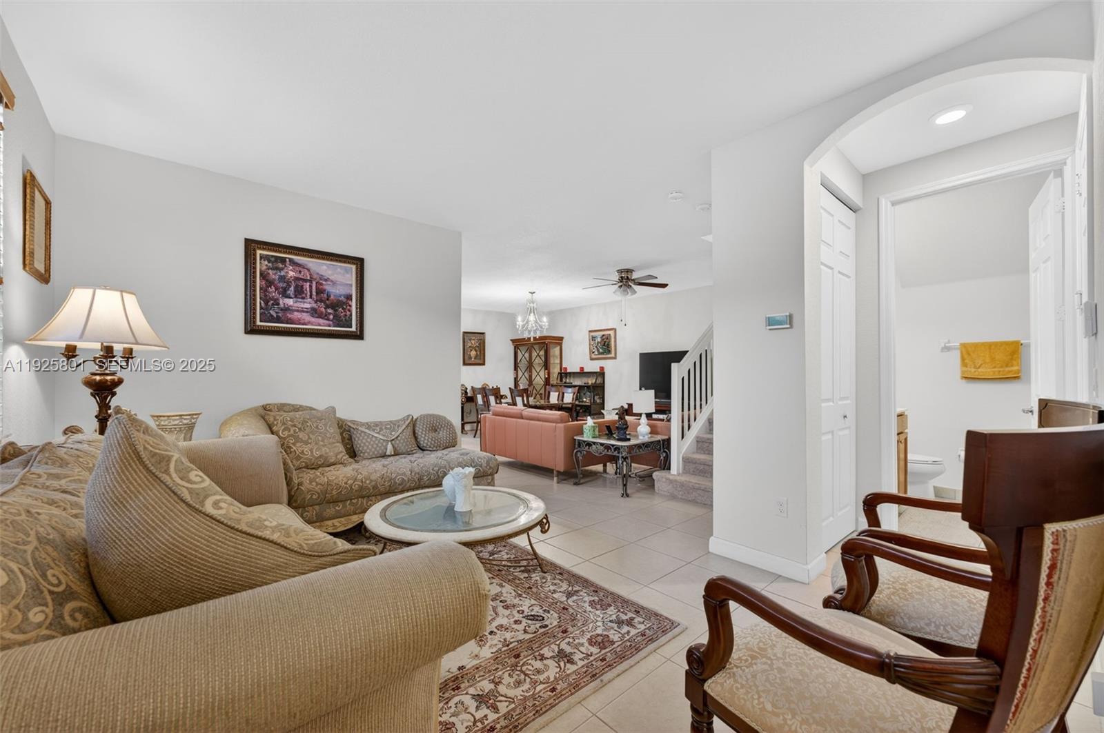 SIMONTON COURT - Residential