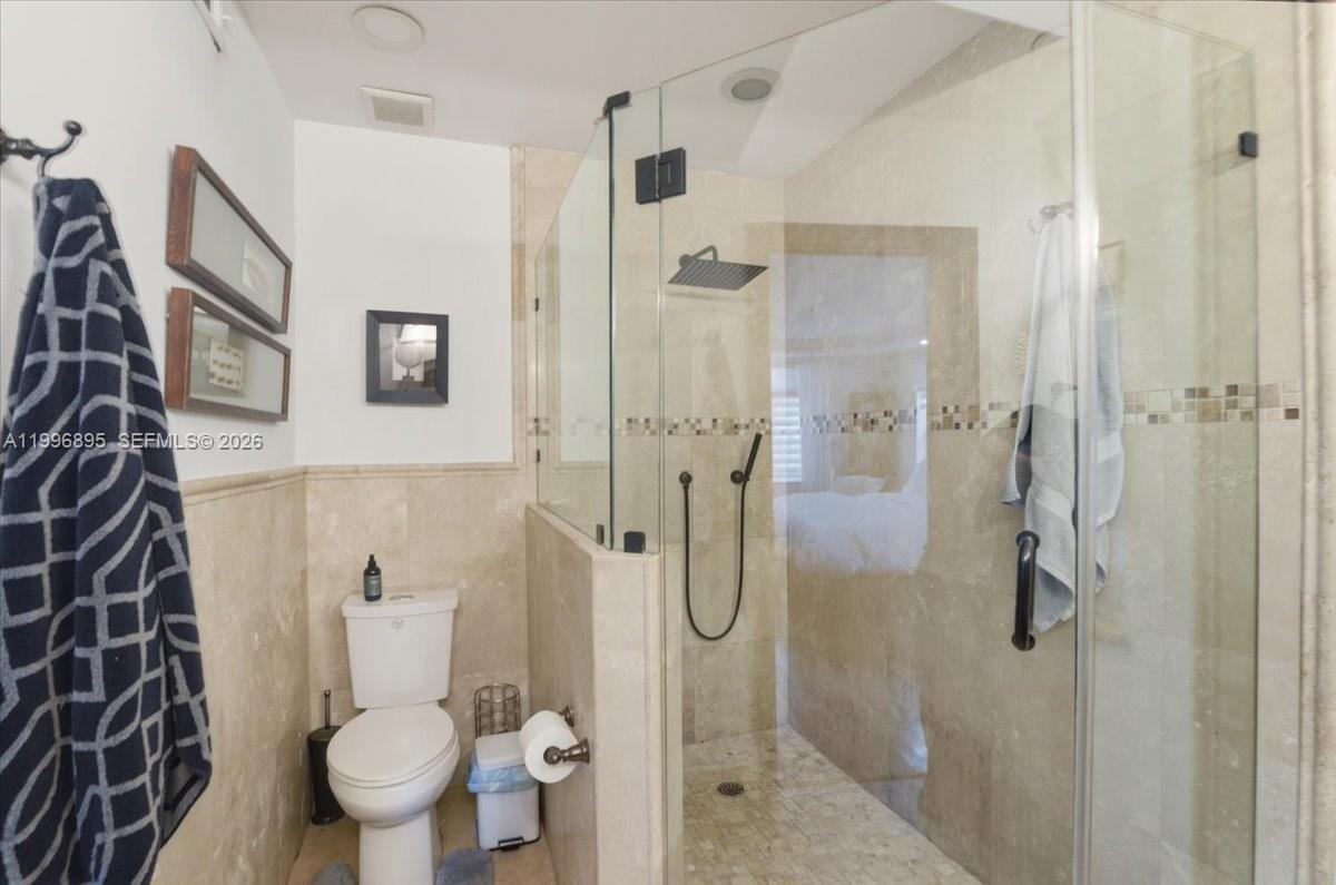 RIVIERA ESTATES 2ND ADDN - Residential