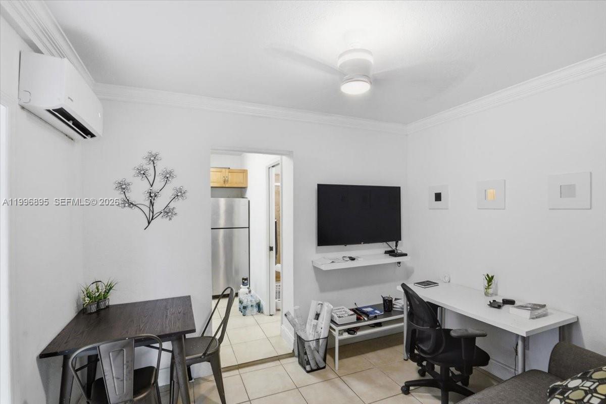 RIVIERA ESTATES 2ND ADDN - Residential