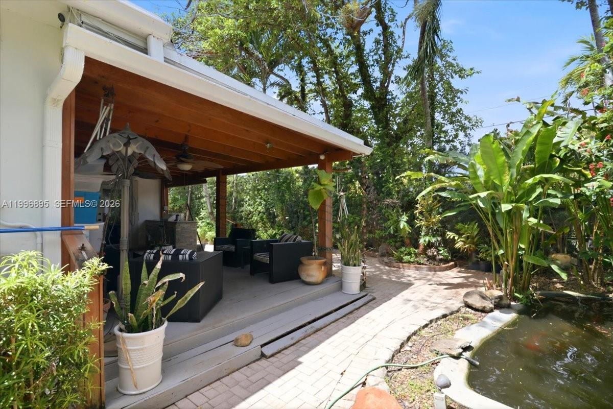 RIVIERA ESTATES 2ND ADDN - Residential