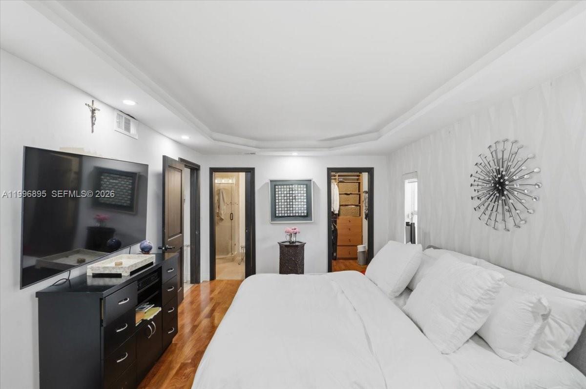 RIVIERA ESTATES 2ND ADDN - Residential