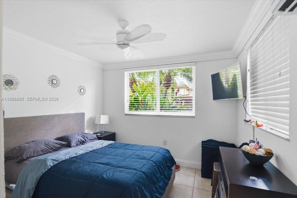 RIVIERA ESTATES 2ND ADDN - Residential