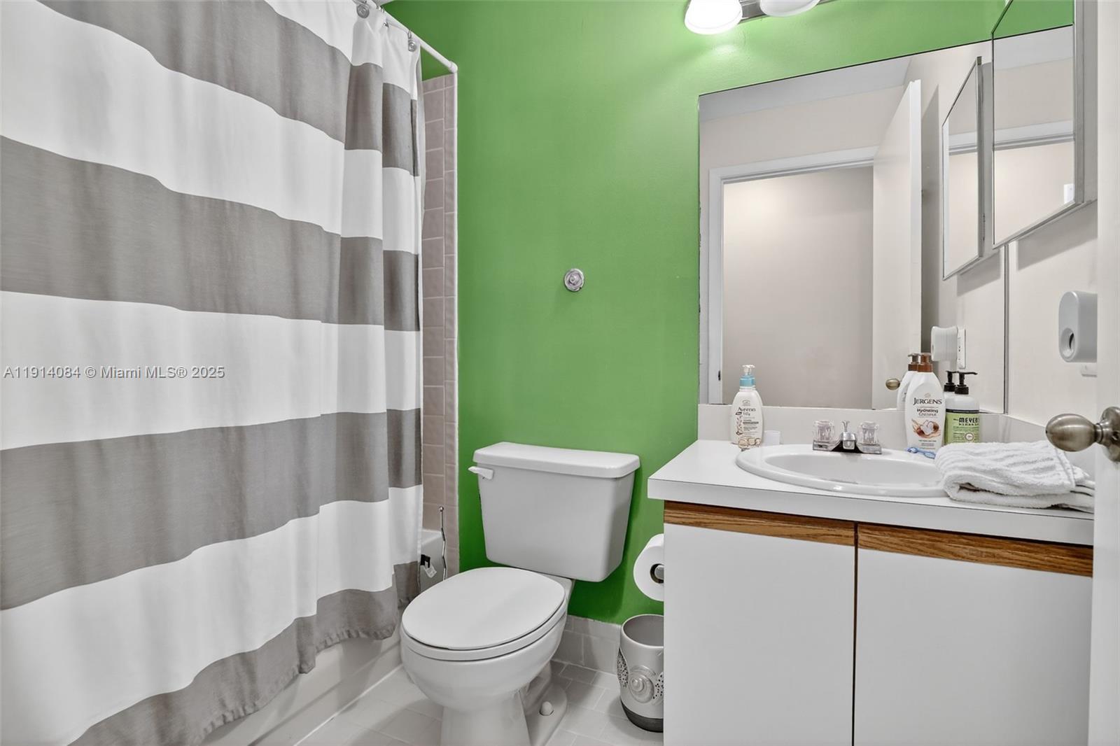 OAK GROVE AT FOREST RIDGE - Residential Lease