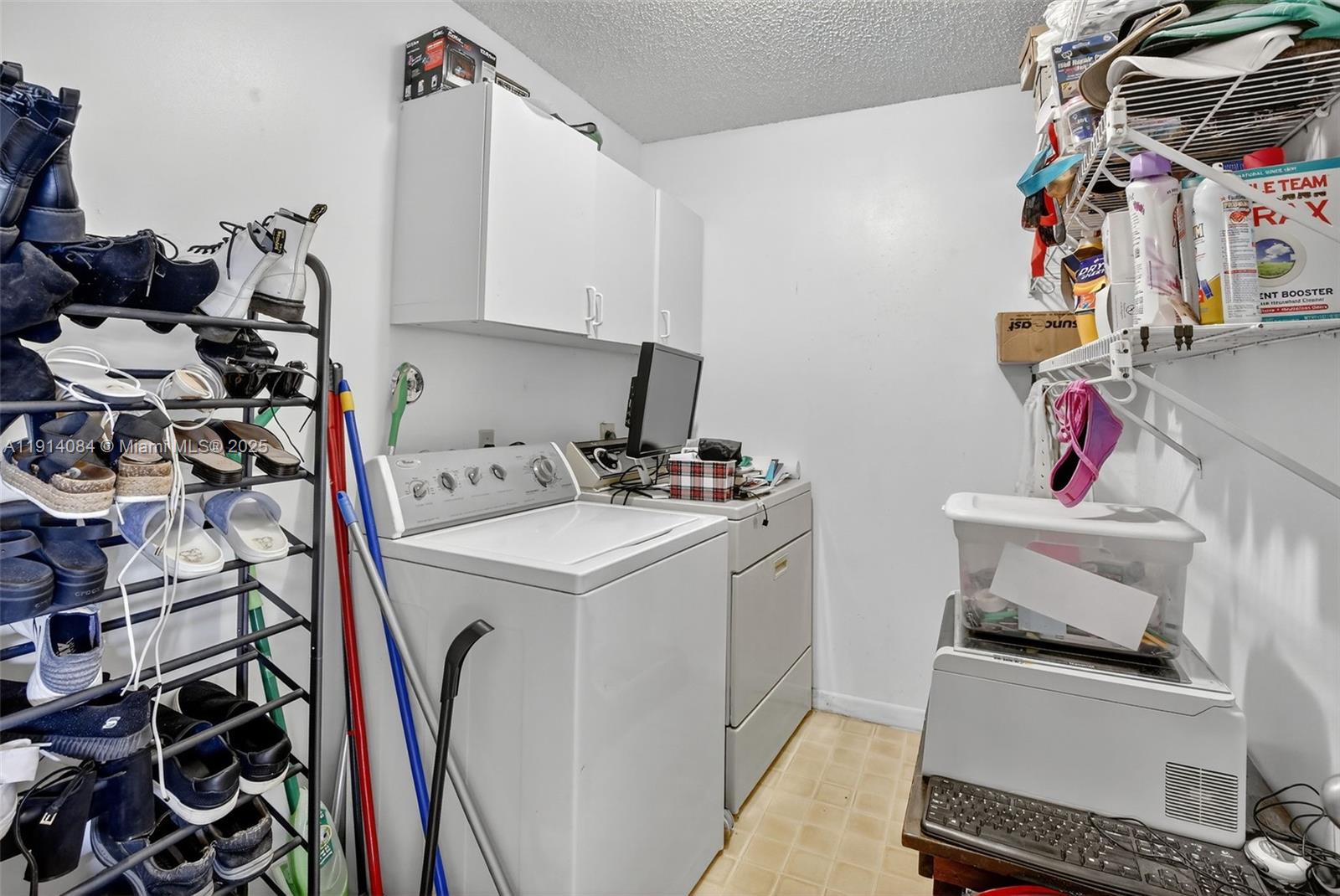 OAK GROVE AT FOREST RIDGE - Residential Lease