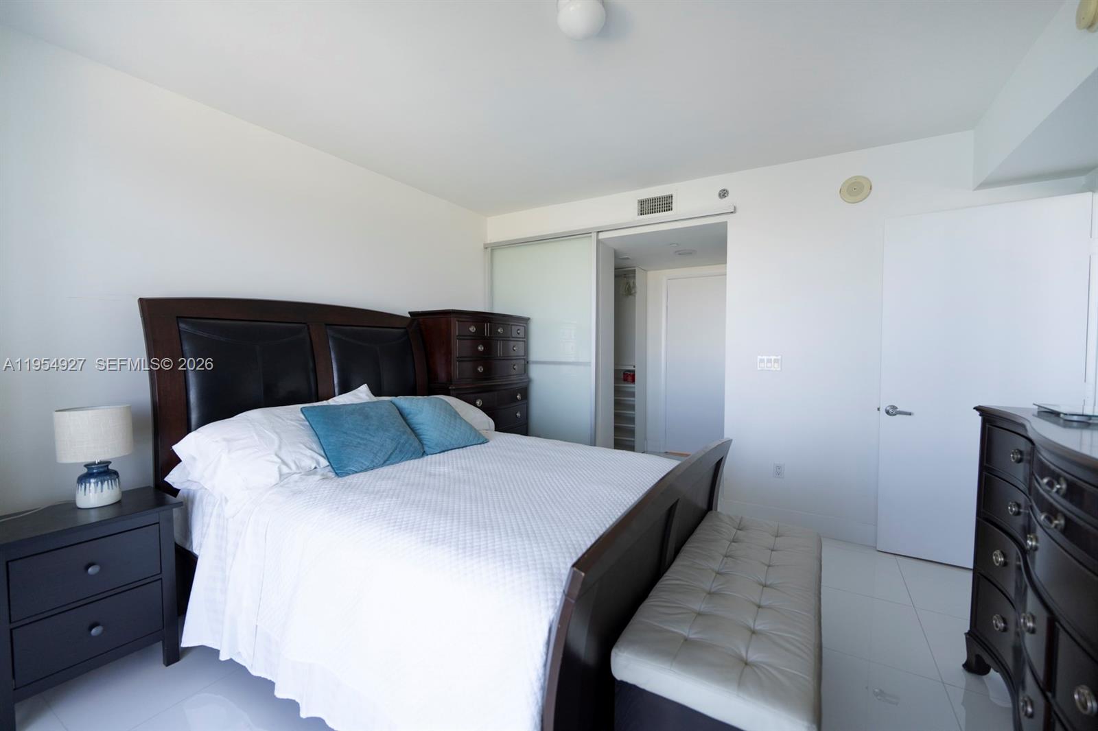 50 BISCAYNE CONDO - Residential