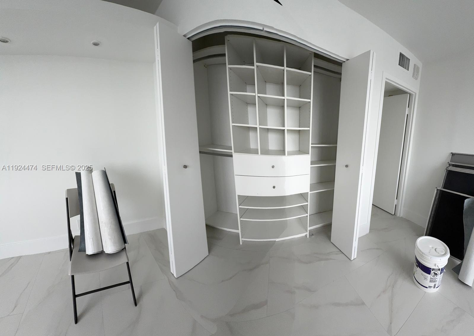 REEF SOUTH CONDO - Residential