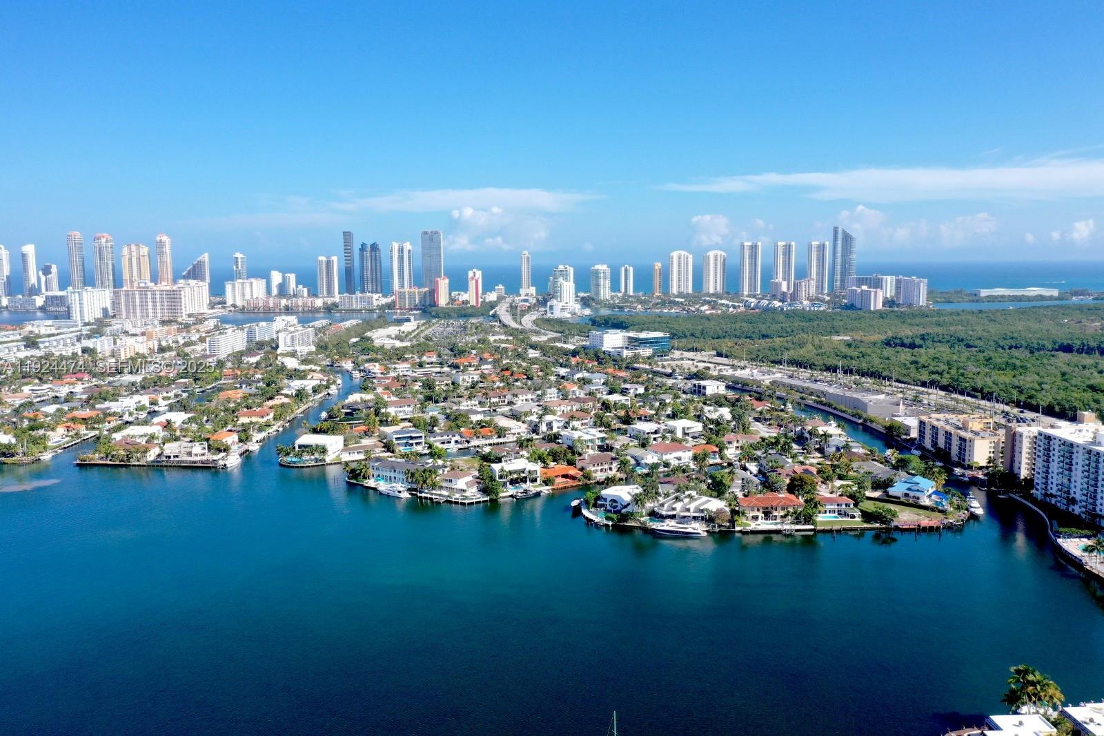 REEF SOUTH CONDO - Residential