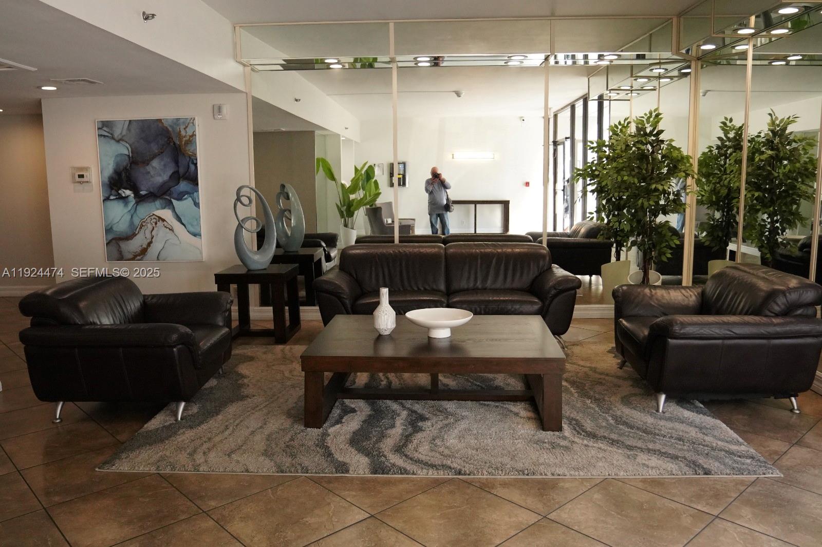 REEF SOUTH CONDO - Residential