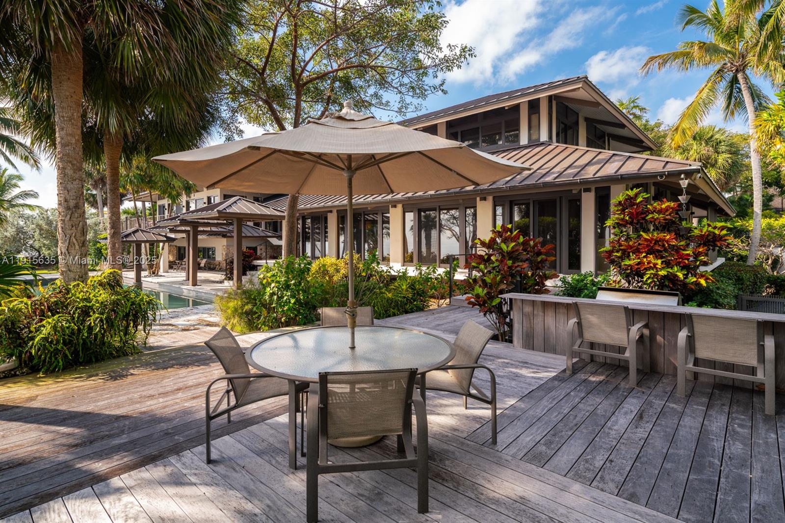 CORAL BAY SEC B - Residential