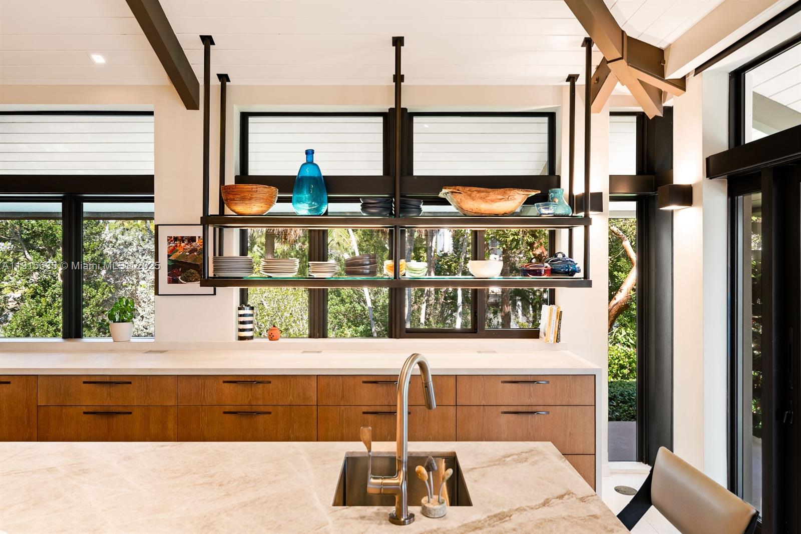 CORAL BAY SEC B - Residential