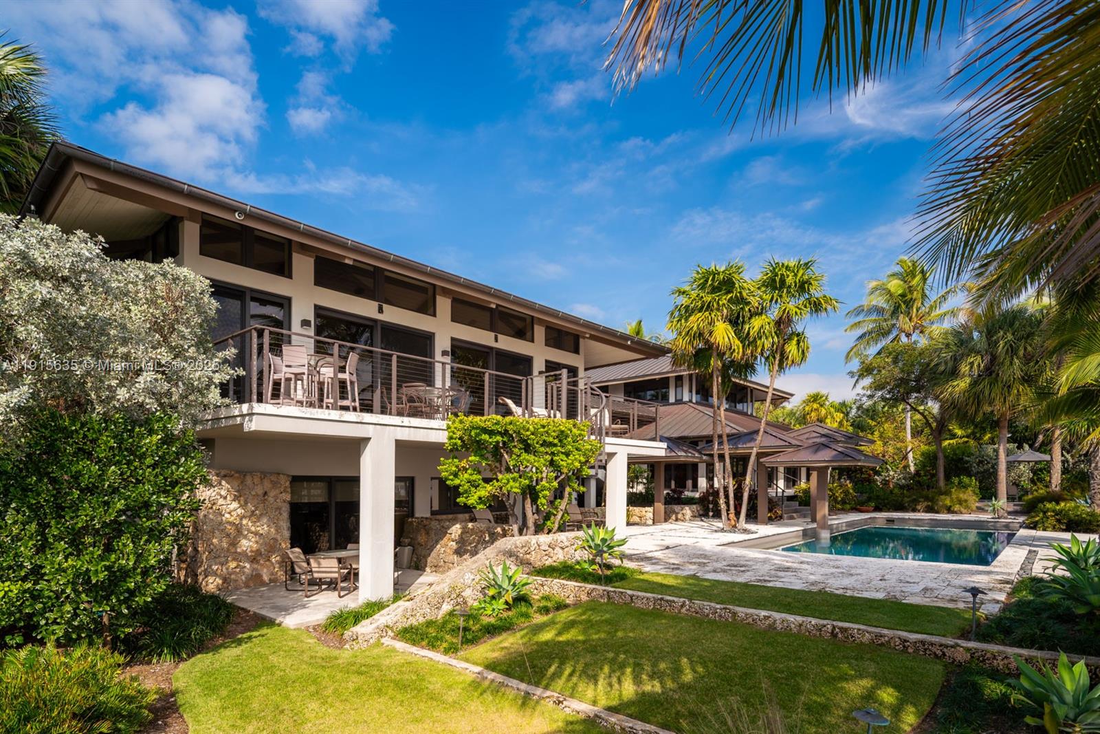 CORAL BAY SEC B - Residential