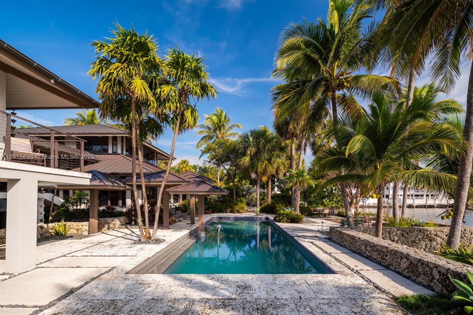 CORAL BAY SEC B - Residential