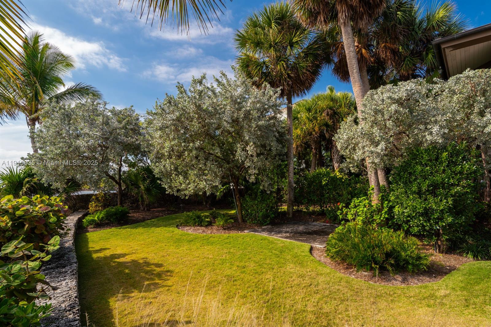 CORAL BAY SEC B - Residential