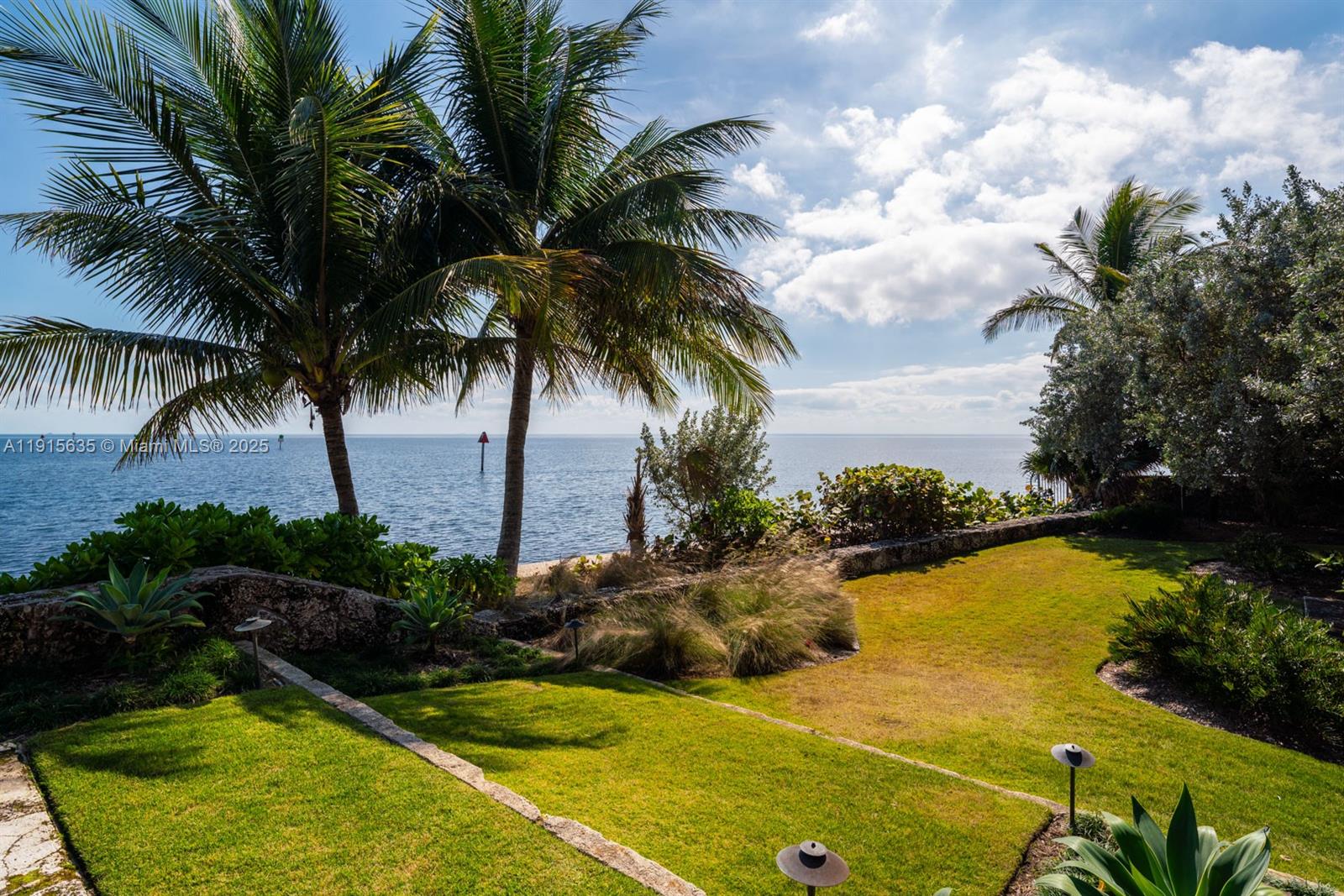 CORAL BAY SEC B - Residential