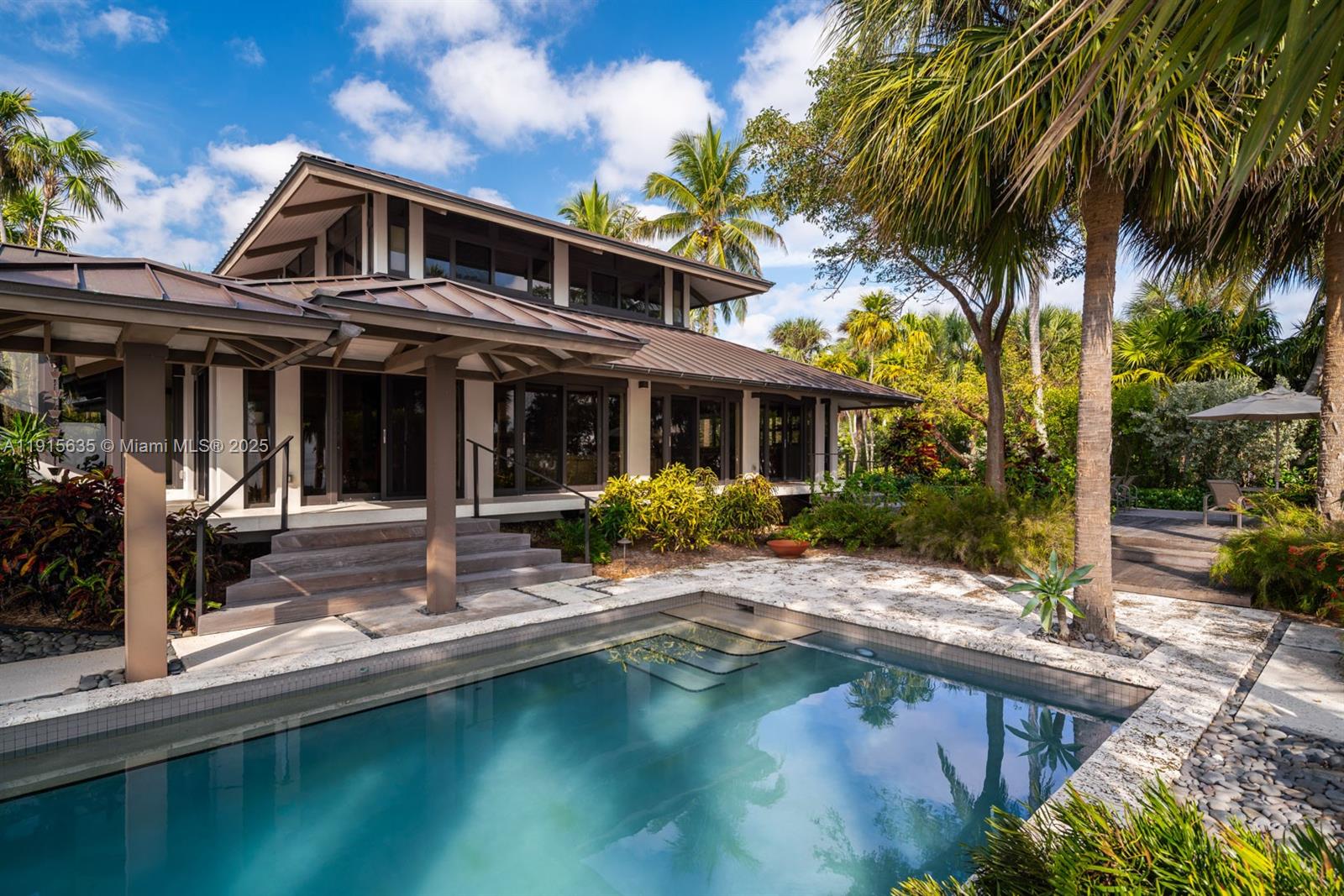 CORAL BAY SEC B - Residential