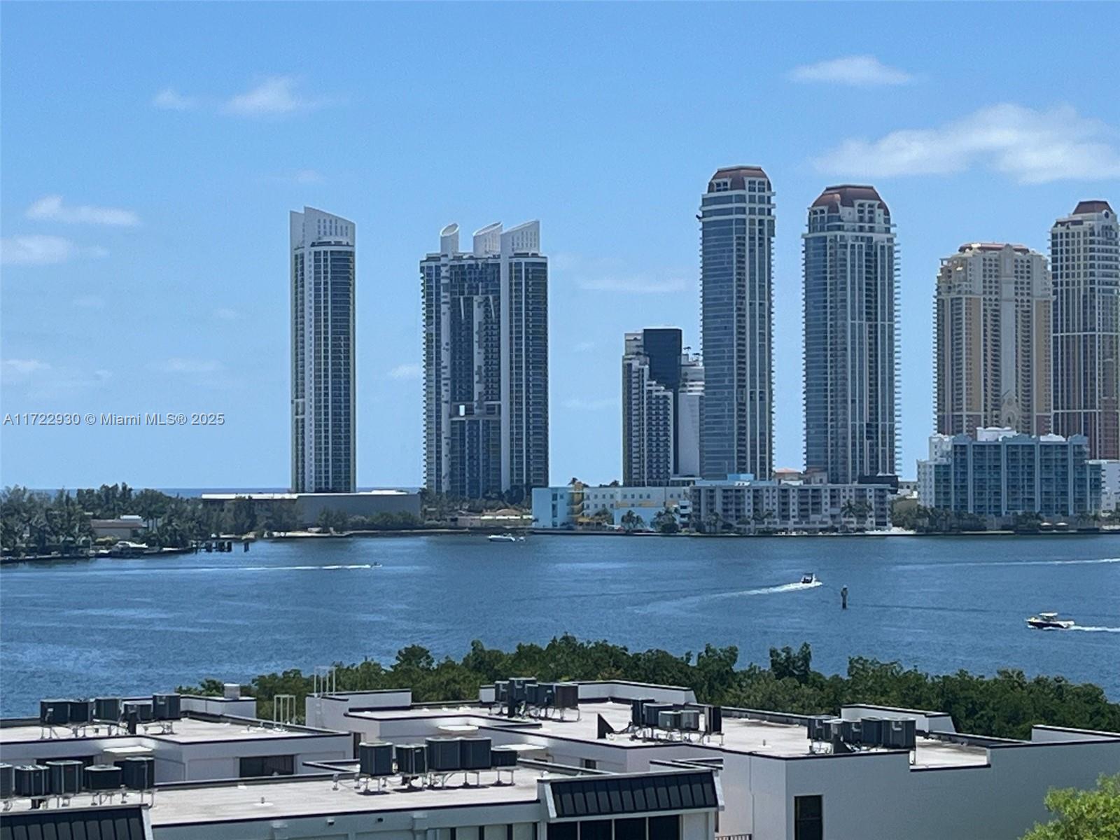 Property for Sale at 3300 Ne 192nd St 918, Aventura, Miami-Dade County, Florida - Bedrooms: 2 
Bathrooms: 2  - $529,000