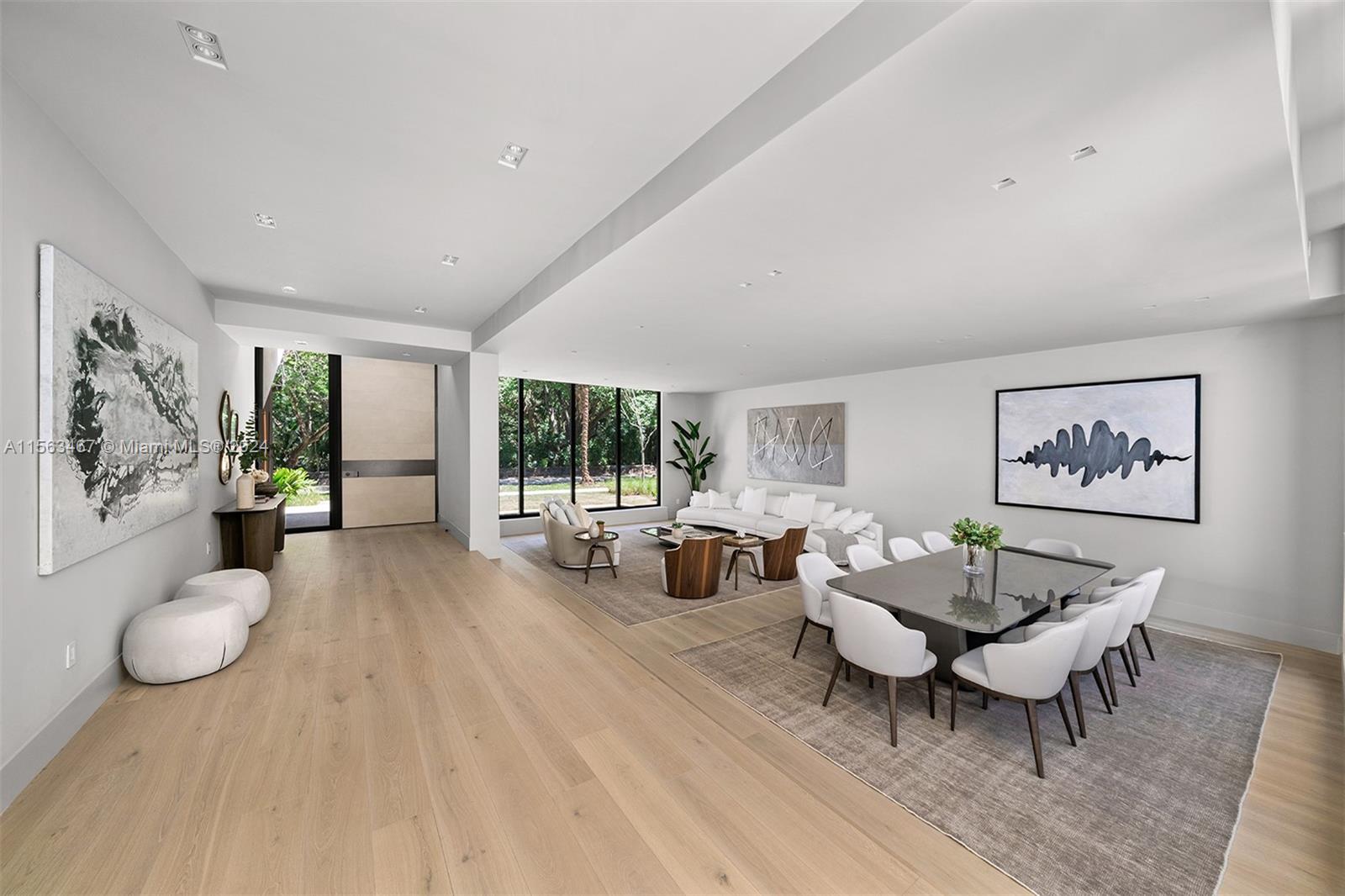 UNIVERSITY PLACE - Residential