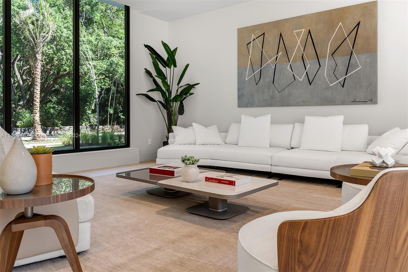 UNIVERSITY PLACE - Residential