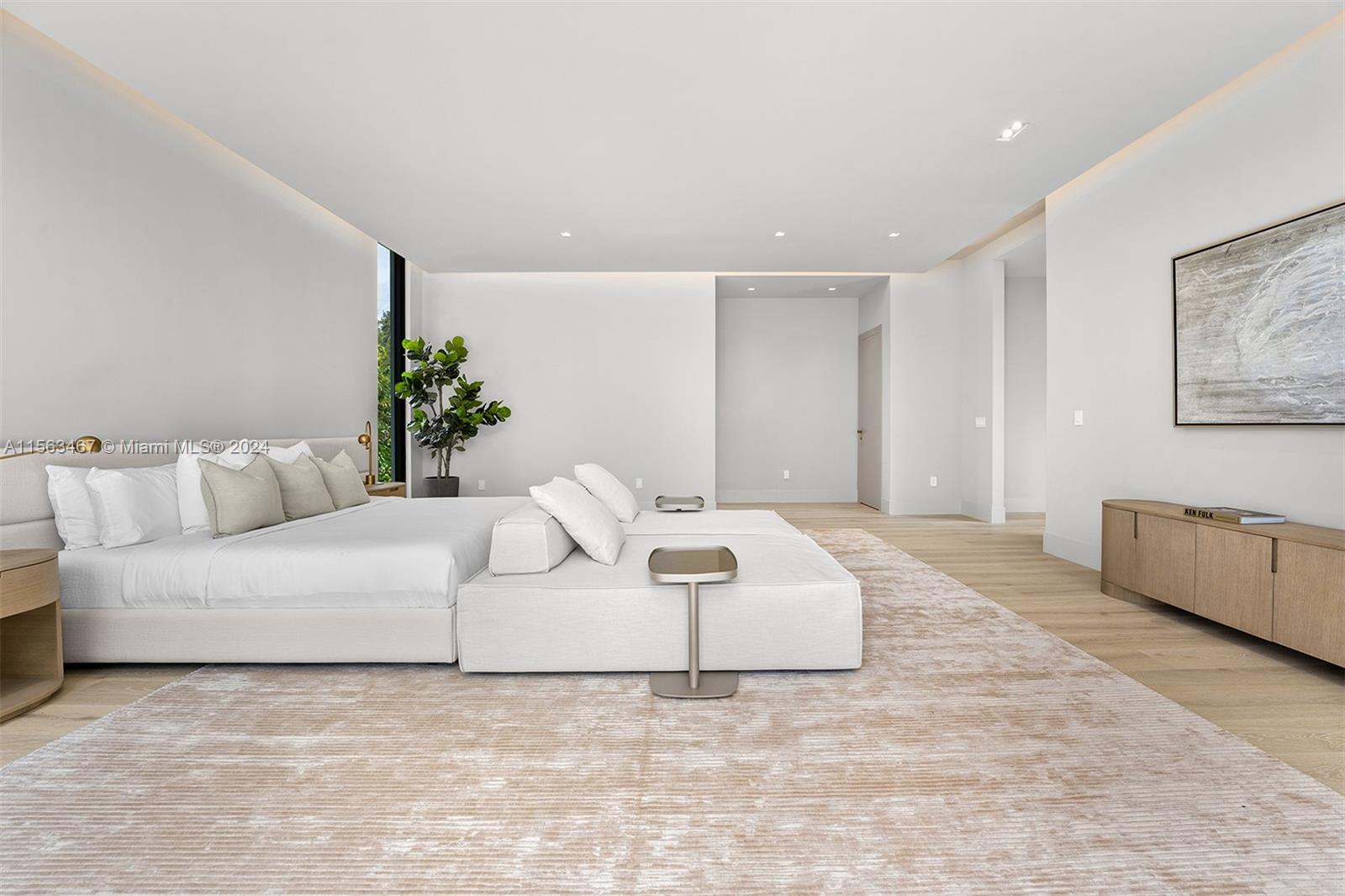 UNIVERSITY PLACE - Residential