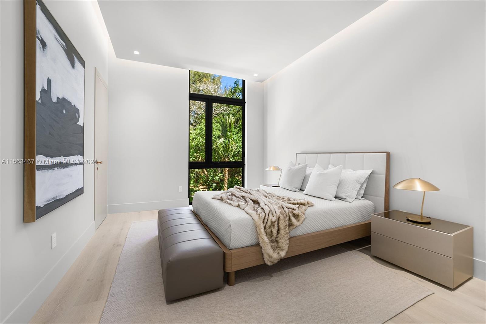 UNIVERSITY PLACE - Residential