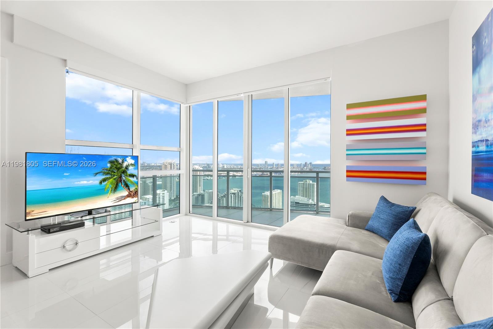 THE PLAZA 851 BRICKELL CO - Residential