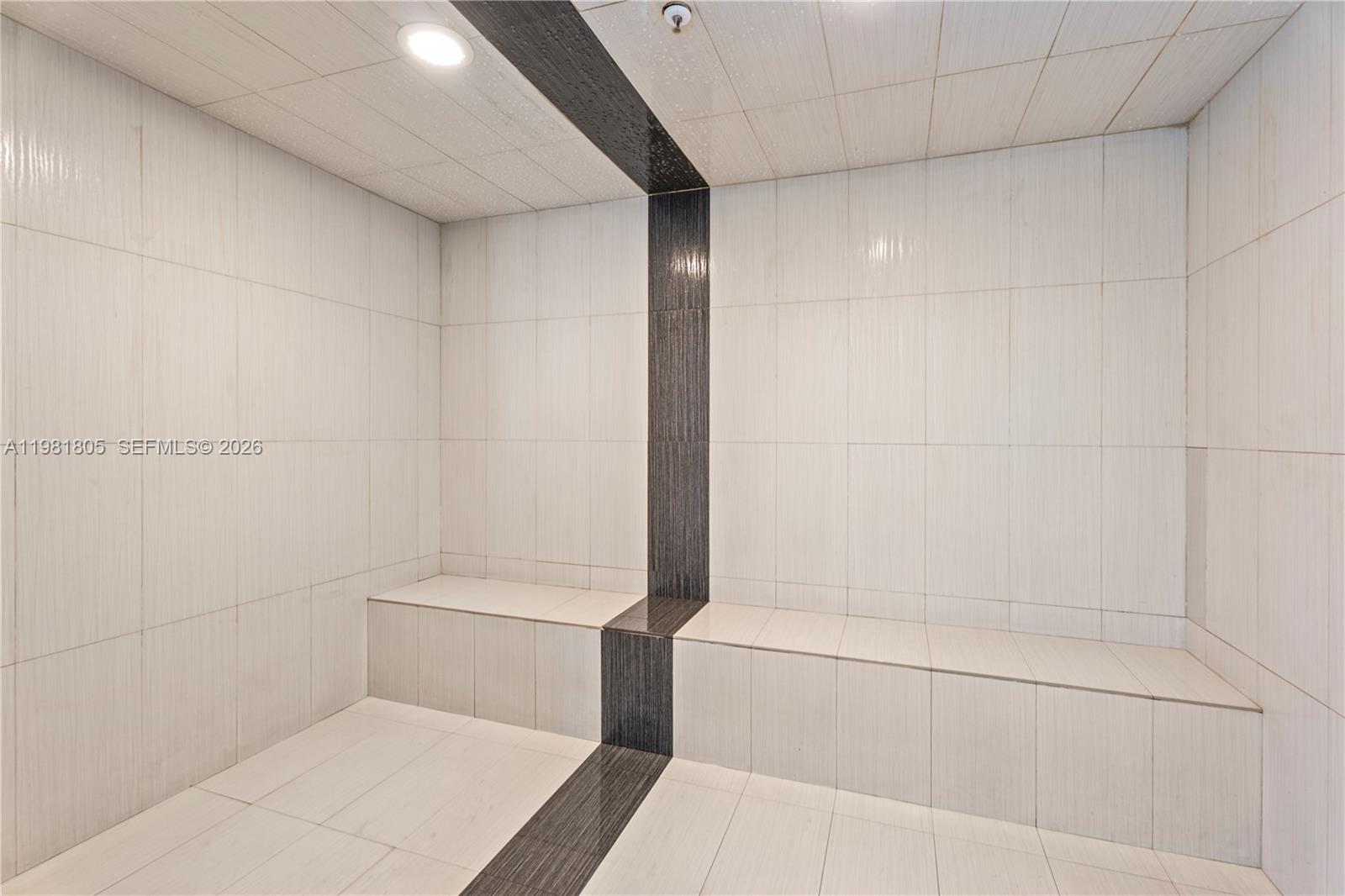 THE PLAZA 851 BRICKELL CO - Residential