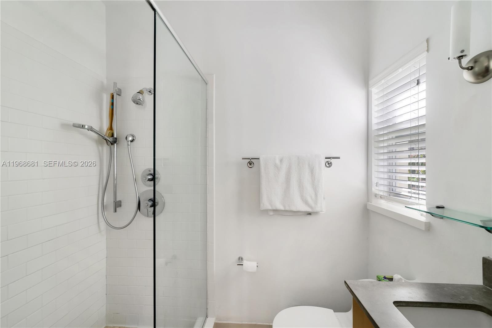 SURPRISE LAKE - Residential