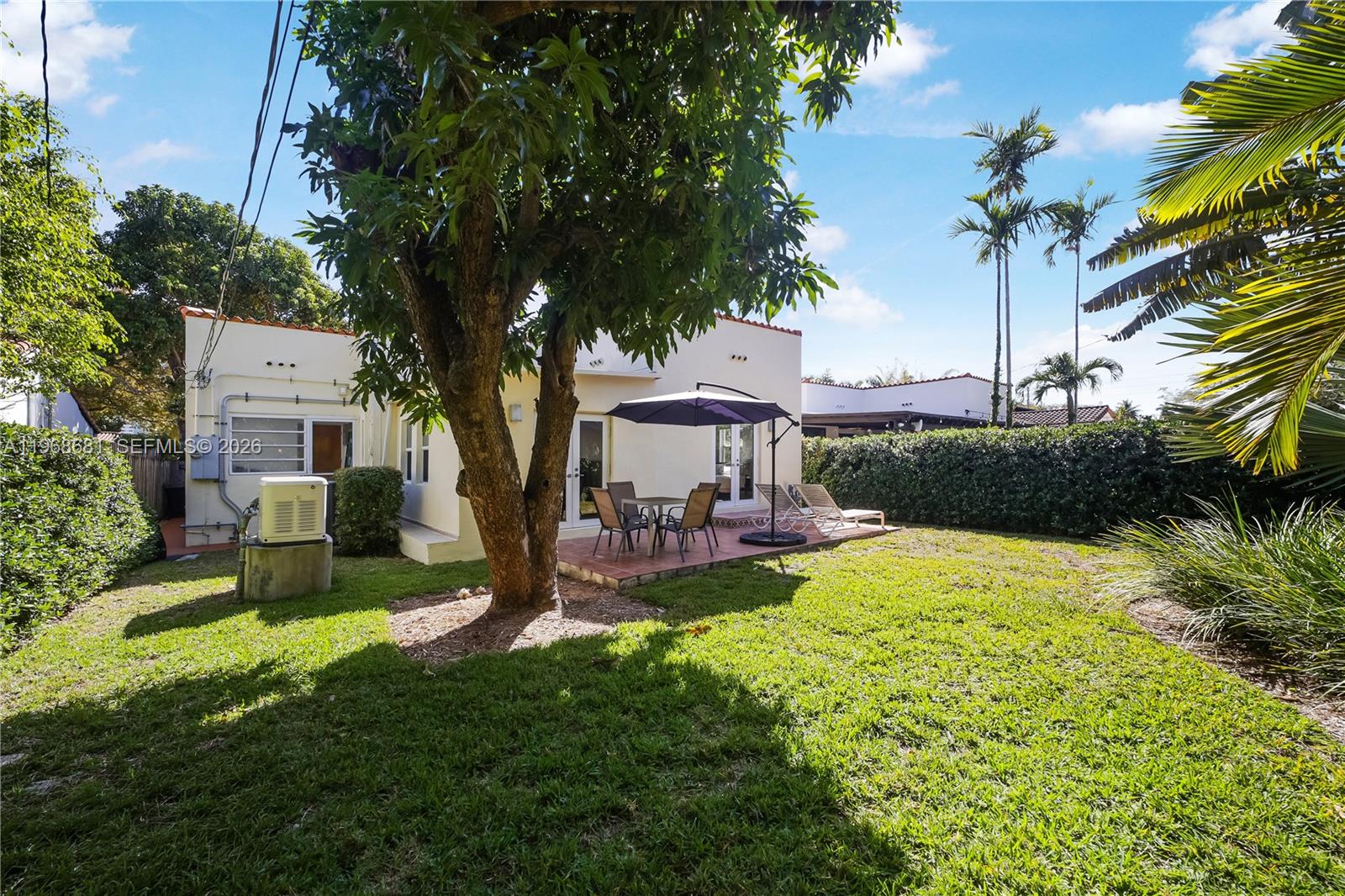 SURPRISE LAKE - Residential