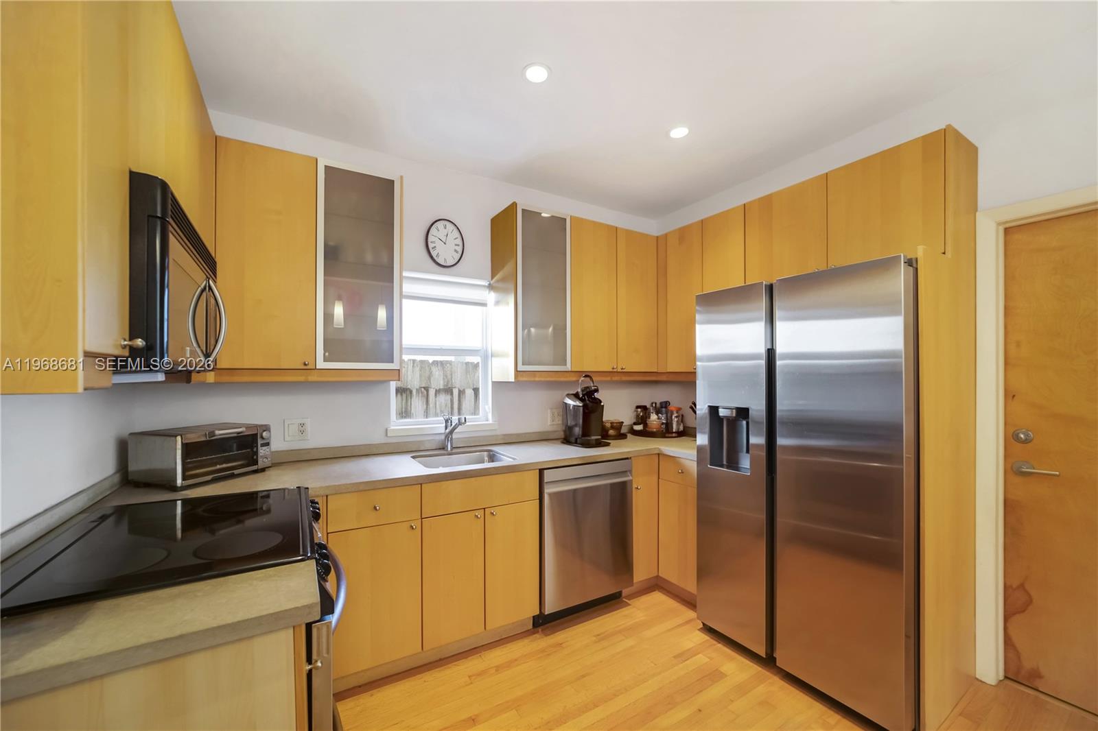 SURPRISE LAKE - Residential