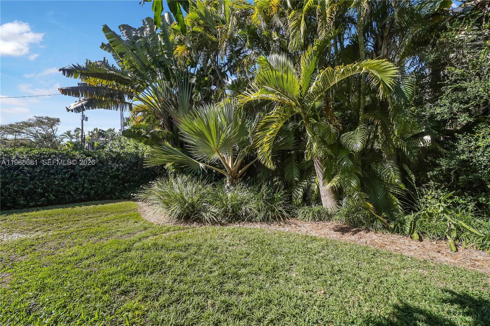 SURPRISE LAKE - Residential