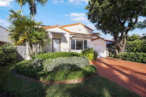 4534 Post Ave Miami Beach FL 33140