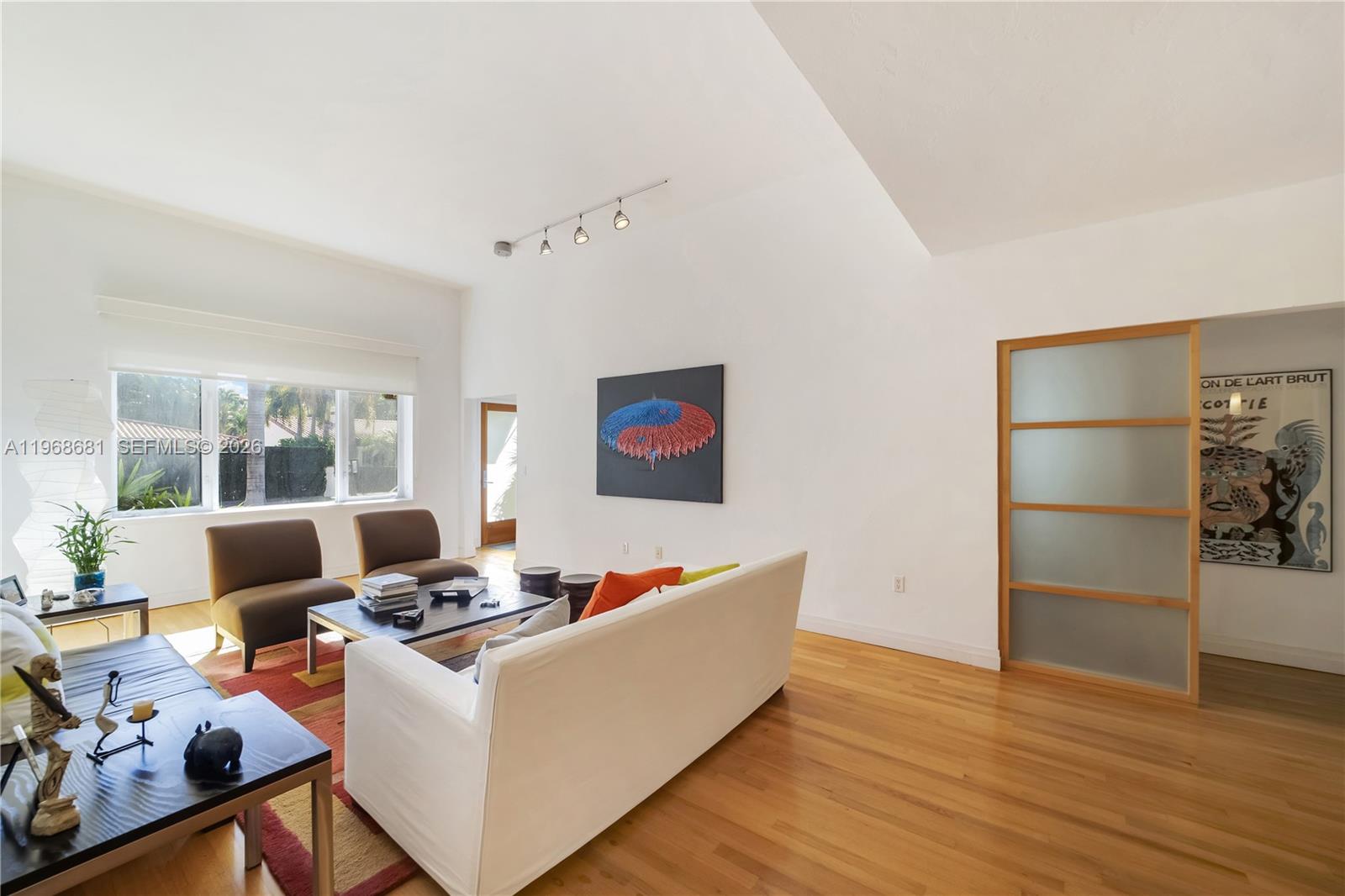 SURPRISE LAKE - Residential