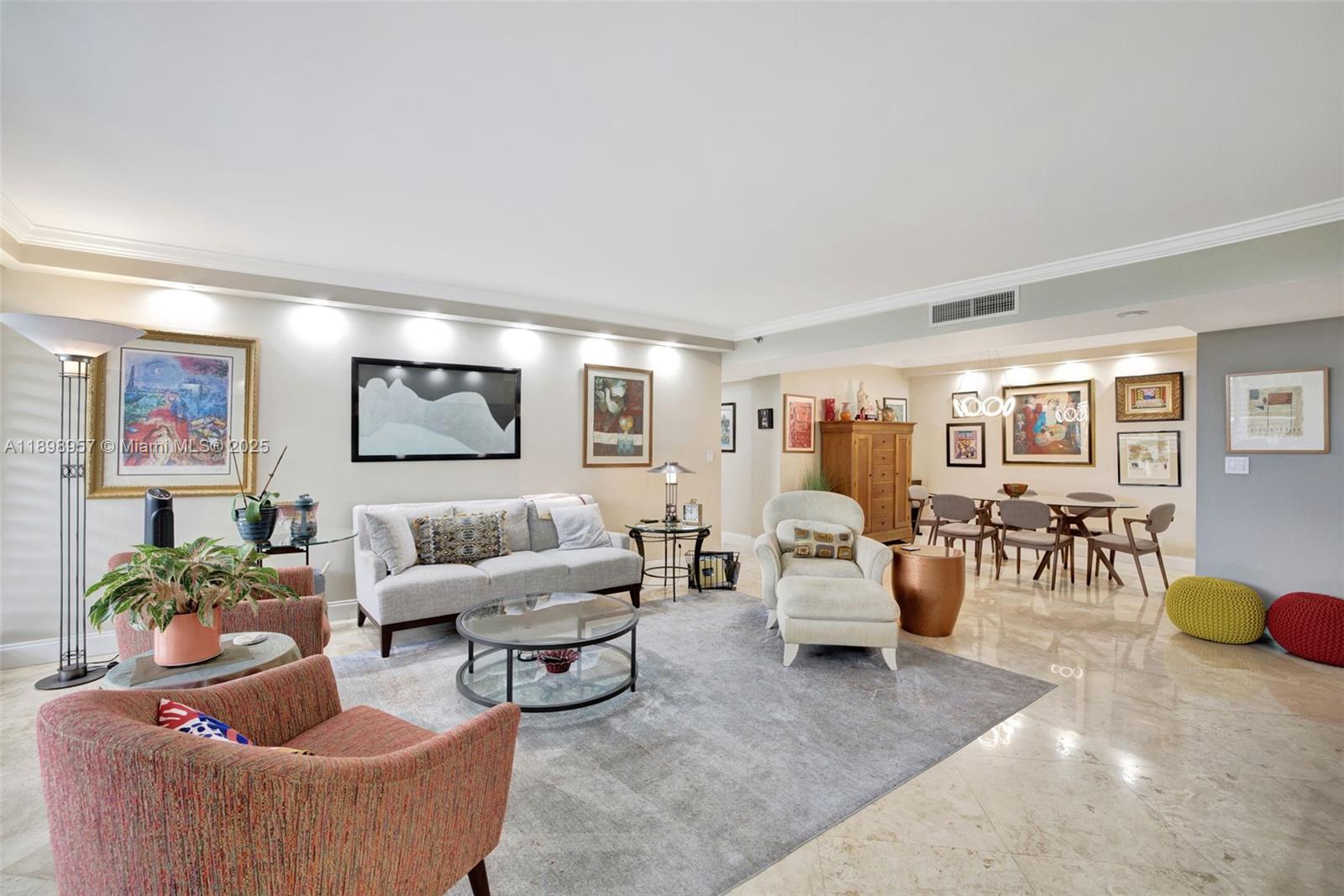 WILLIAMS ISLAND - Residential