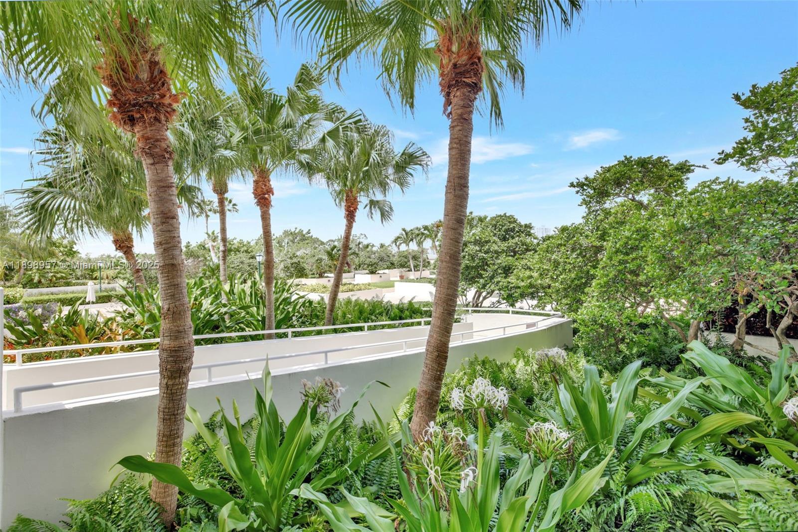 WILLIAMS ISLAND - Residential