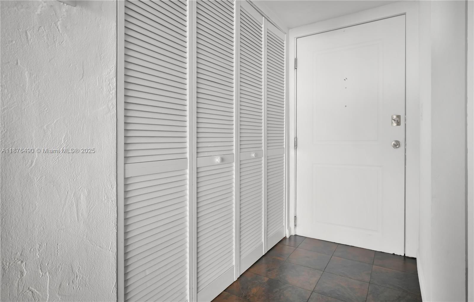 DADELAND PLACE CONDO - Residential